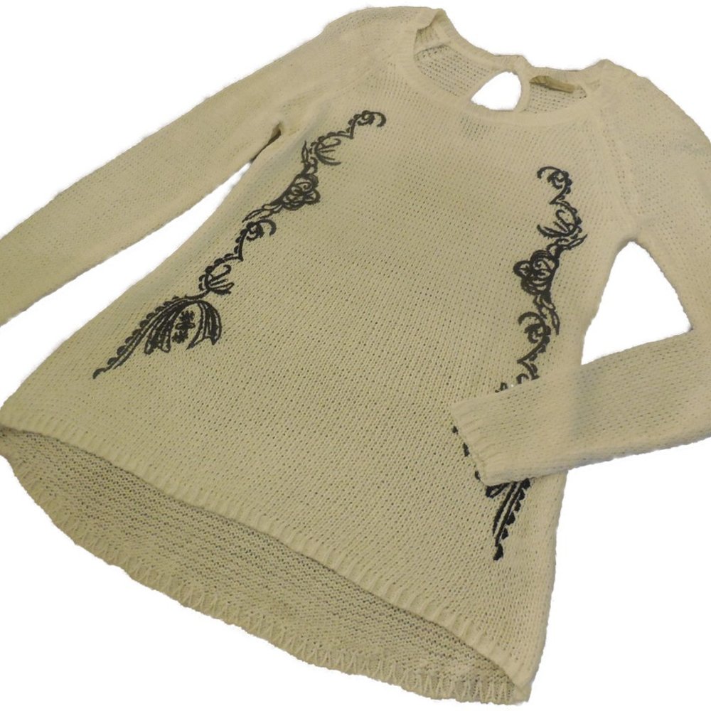 Pullover Sweater NEW Cream Embroidered Knit Top Long Sleeve lightweight